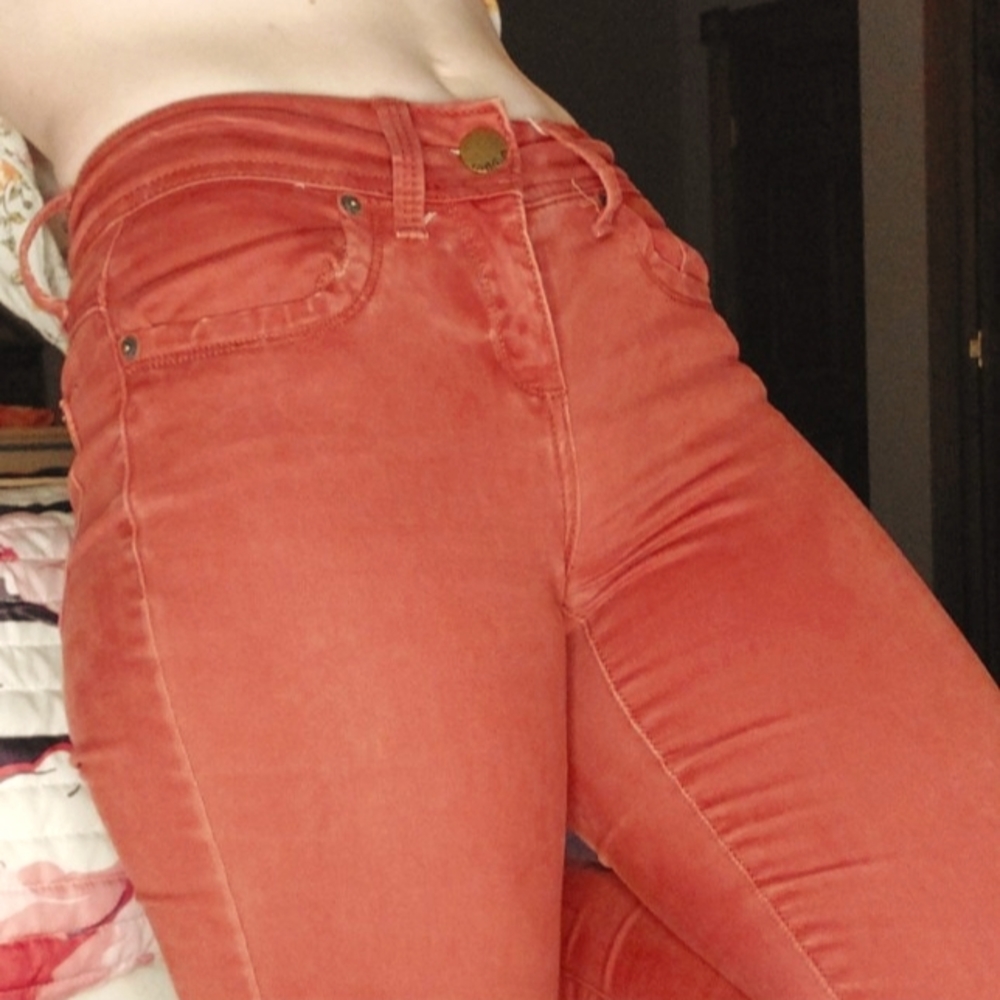 Cute Maroon Skinny Jeans